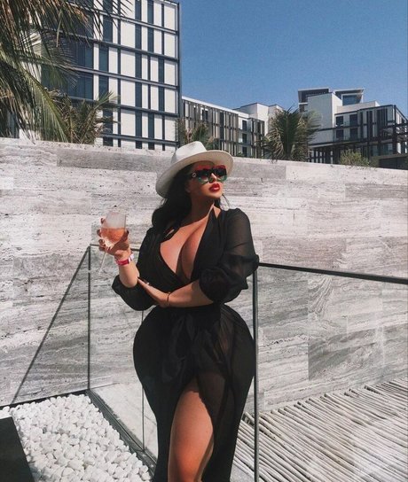 sxmonne actrice photo