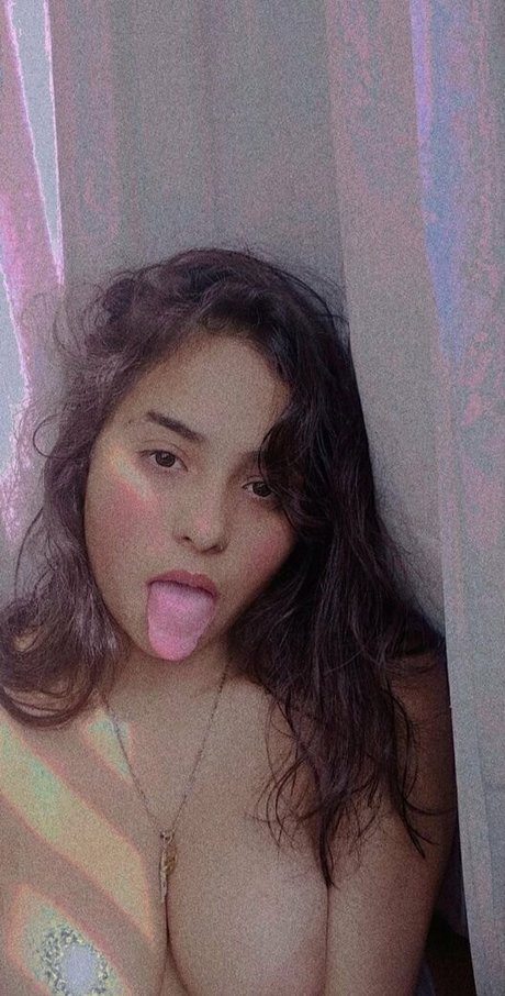 yiyisweetcousin haut modèle img