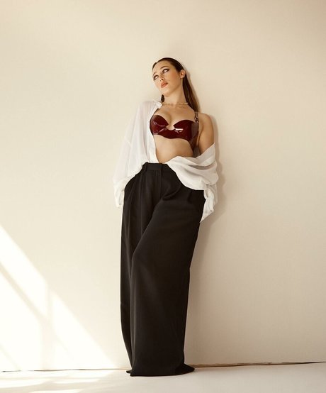 Alycia Debnam Carey actrice hd photo