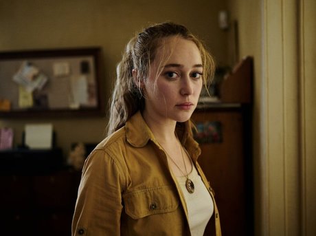 blonde étudiante onlyfans sexy jolie image