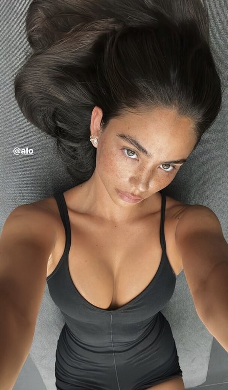 pas de culotte onlyfans nu parfait photo