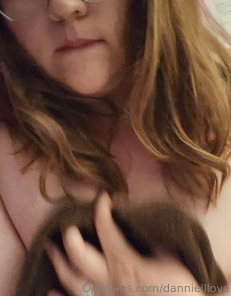 dannielllove actrice chaude image