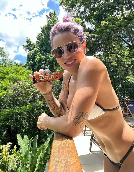 Leticia Bufoni star exclusive img