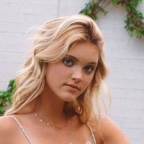 Paigemackenzie étoile xxx archive