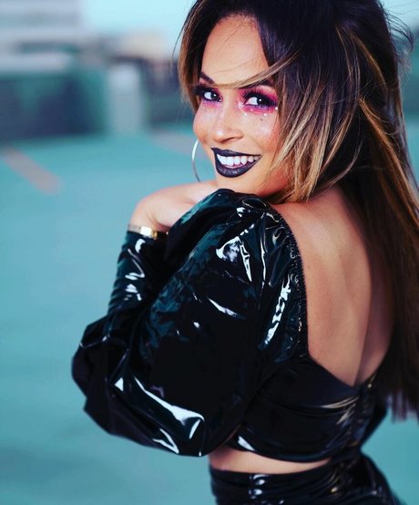 seins bonnet g onlyfans xxx jolie images