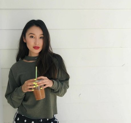 Olivia Sui actrice de sexe des photos