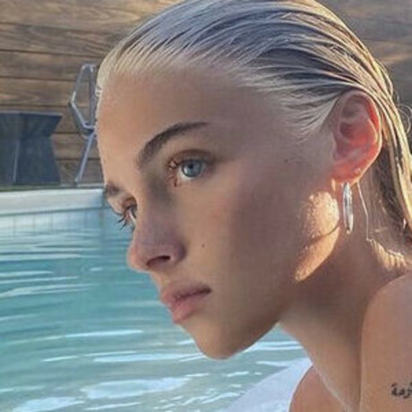 Maddie Francesca star du porno parfaite galerie