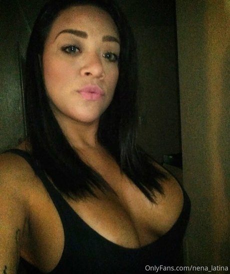 nena latina modèle des photos