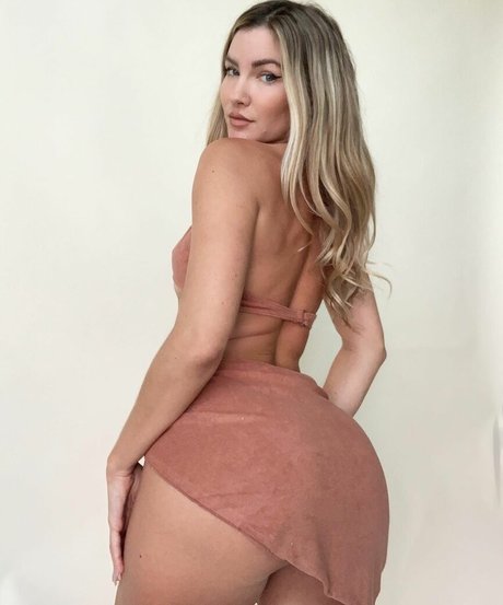 Casi Davis star du porno érotique photos