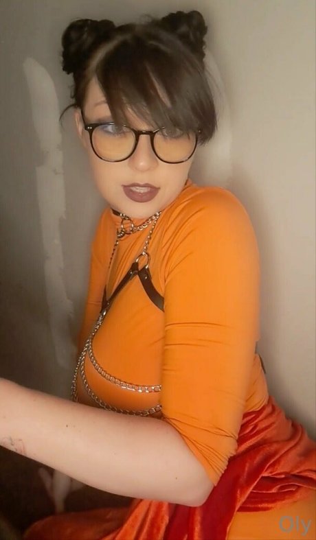 youcancallme oly modèle pornographique photos