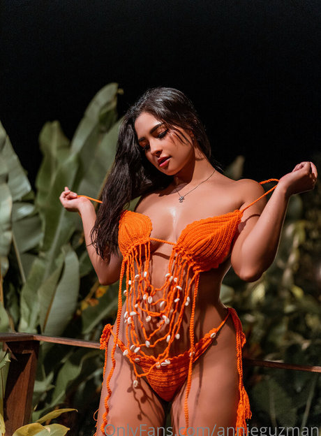 annieguzman modèle gratuit photo