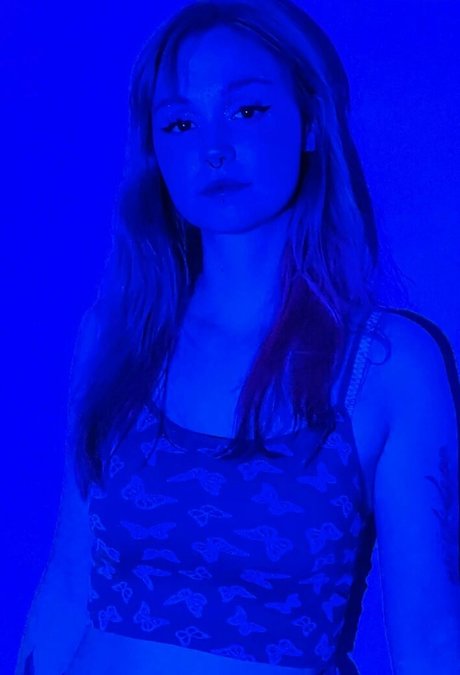 milf aux cheveux noirs onlyfans porno xxx des photos