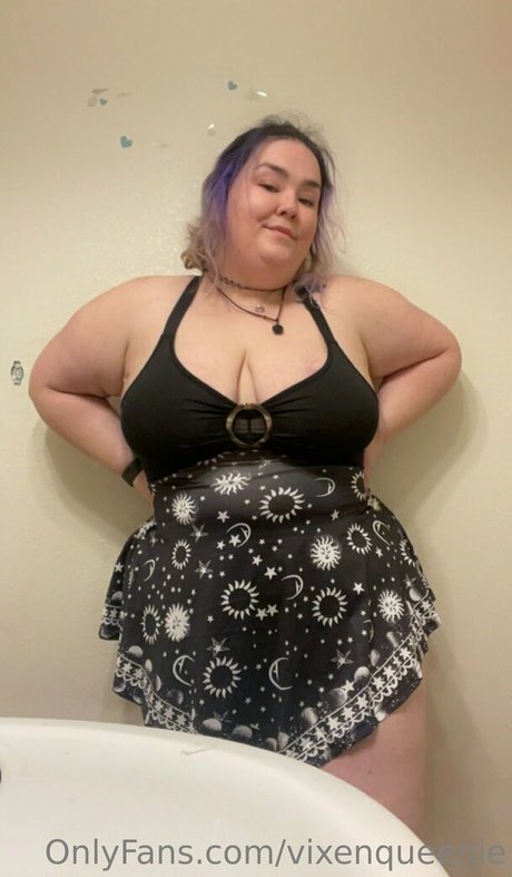 vixenqueenie modèle img