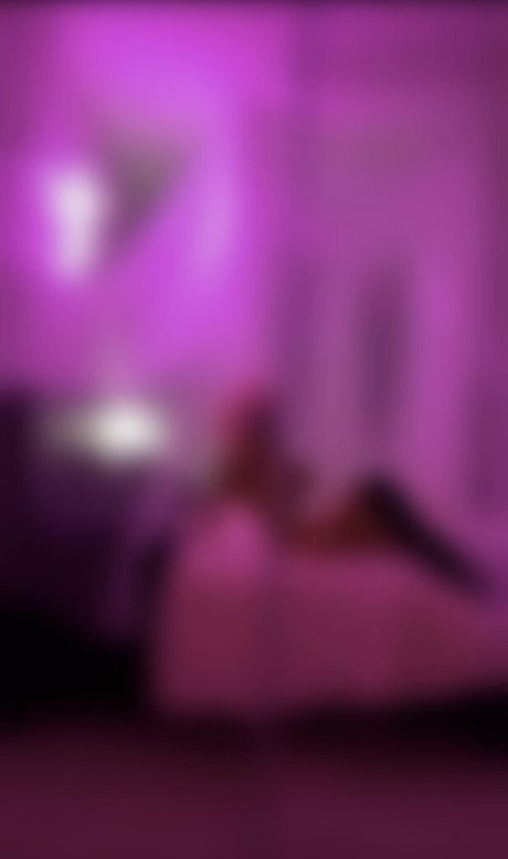 alexjanai modèle porno image