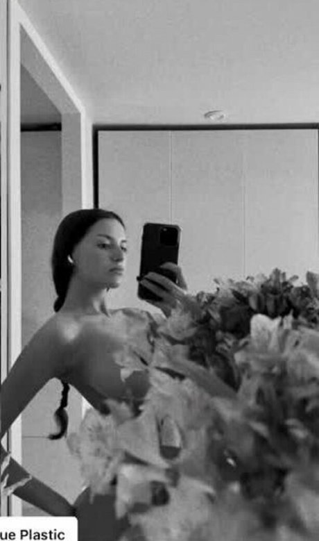 Rita Flores étoile érotique image