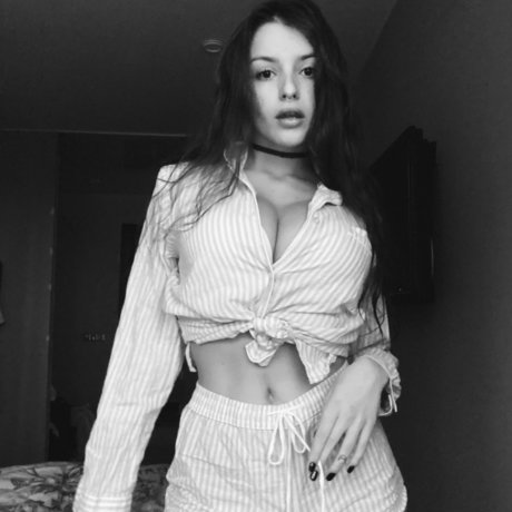 Rita Flores jolie star du porno galeries