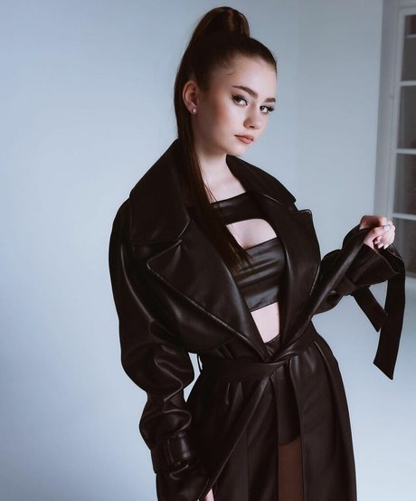 hdsonki modèle chaud photos