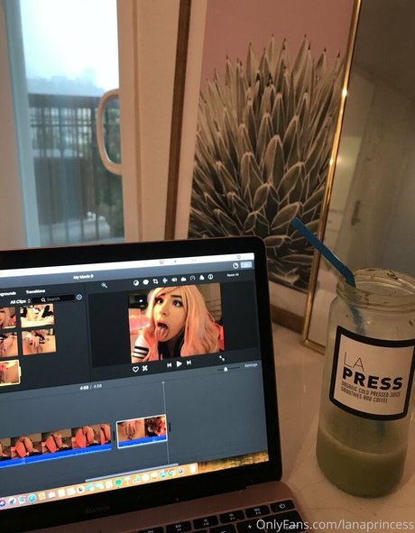 blonde transexuelle onlyfans nue xxx img