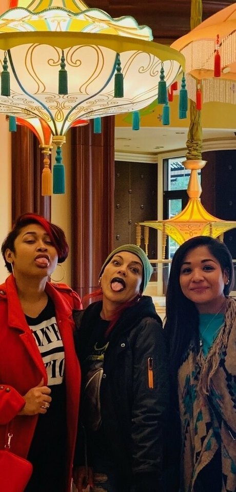 nakedintelligenceraw haut modèle photos