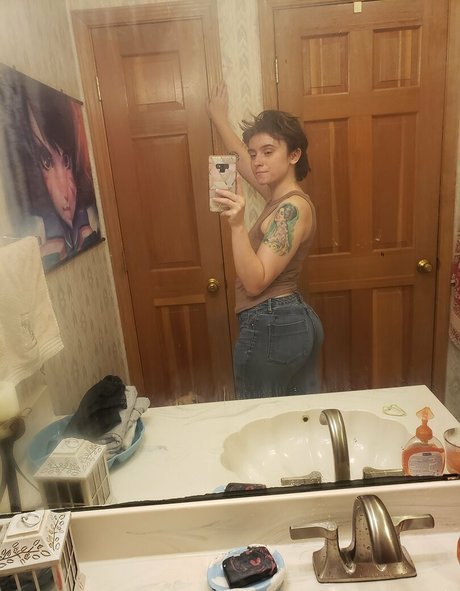 lucylawrence star du porno parfaite image