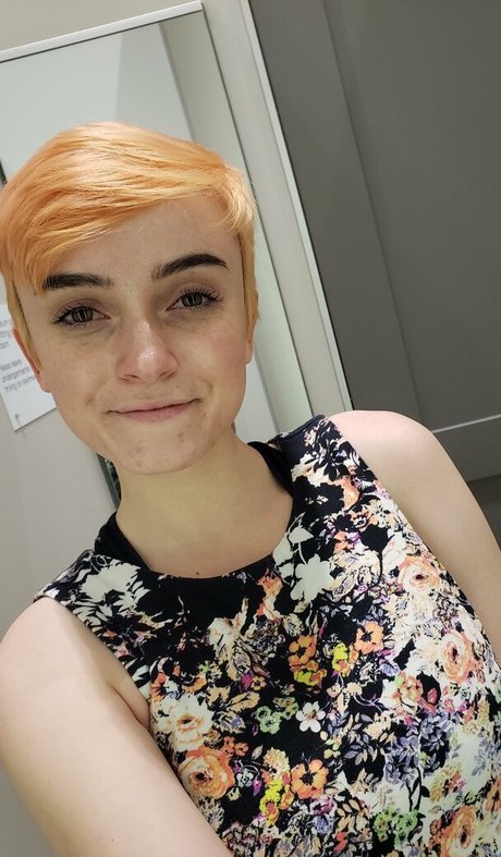 lucylawrence actrice parfaite galerie