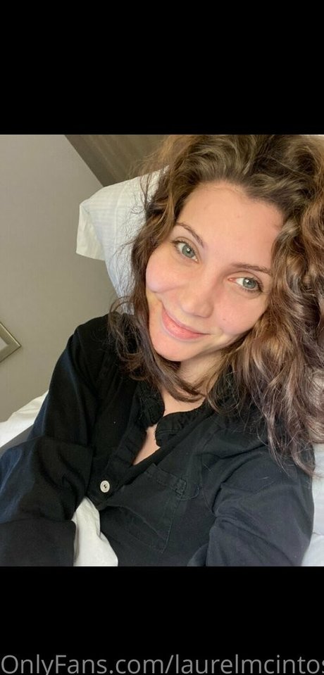laurelmcintosh modèle exclusif images