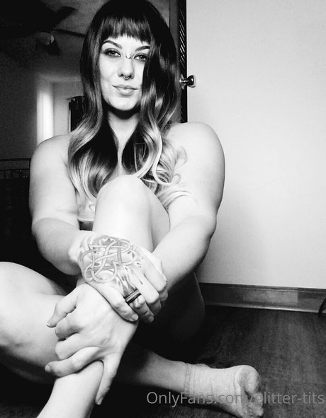 glitter tits sexe star images