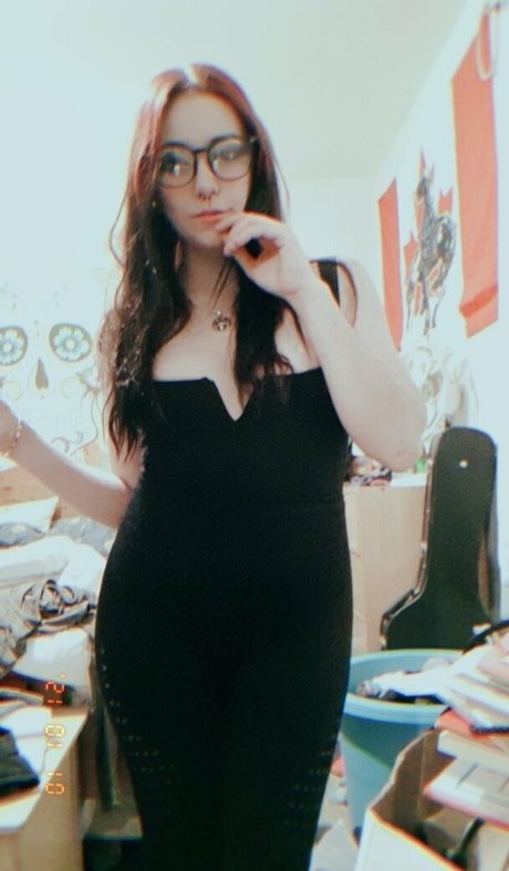 thesinfuldead modèle artistique galerie