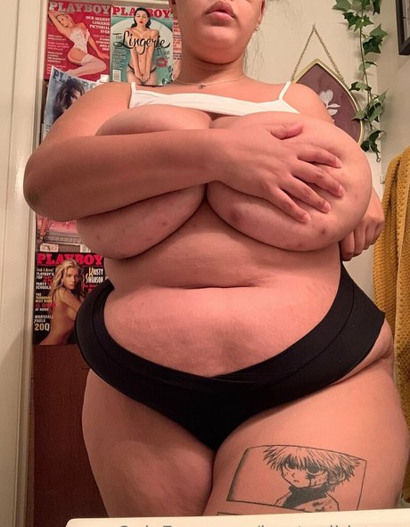 avaler du sperme uniquementfans porno image