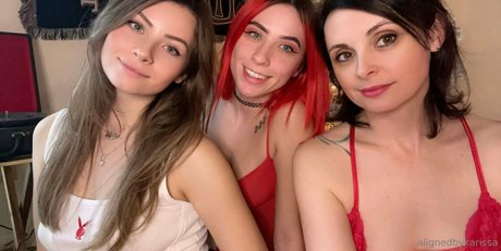 alignedbykarissa star pornographique photos