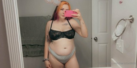 ado asiatique solo onlyfans haut érotique galeries