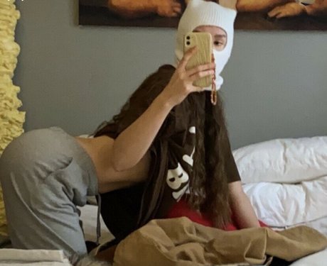 Ambzzie Ambzzzie actrice sexy photos