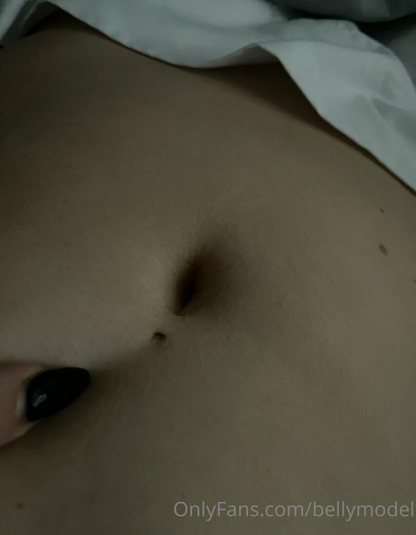 bellymodel xxx star du porno archive