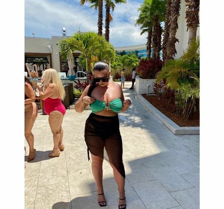 baise de cul uniquementfans haute définition chaud archive