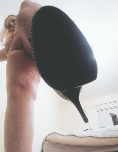 non seulementfans sexy nue image