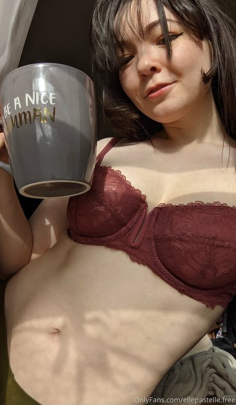 ellepastelle free actrice parfaite photos