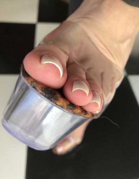 Feet Braga actrice libre galerie