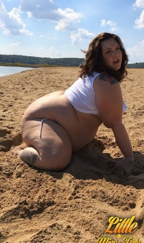 Corissa Enneking star du porno gratuite collection