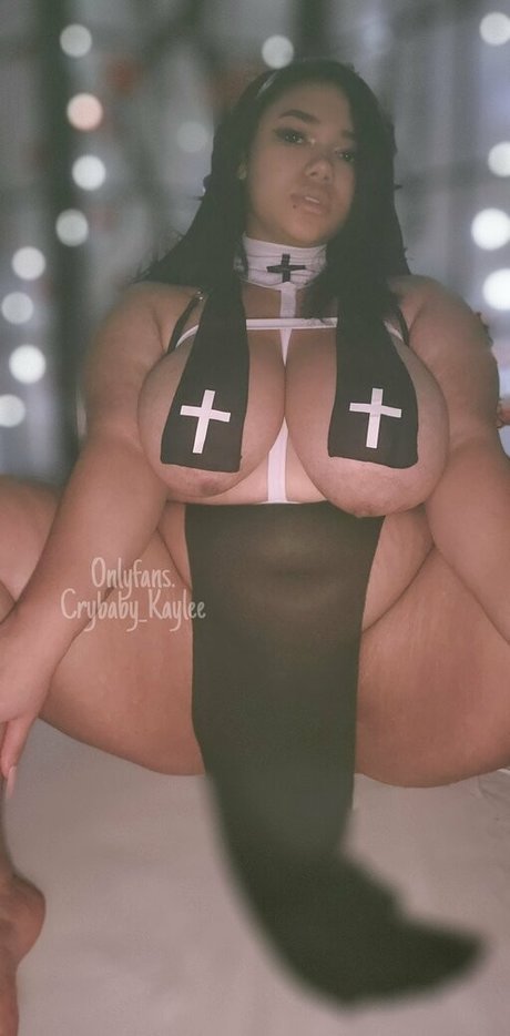 crybaby kaylee beau modèle galeries