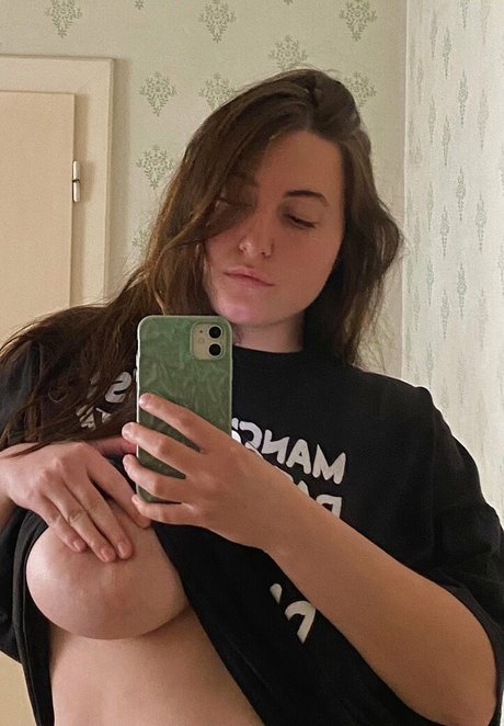 zhanna v actrice pornographique archive