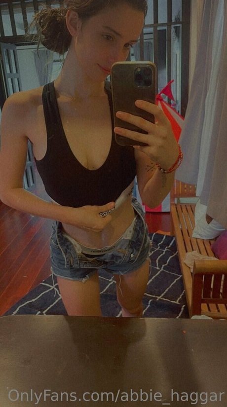 Abbie Haggar star du porno parfaite images