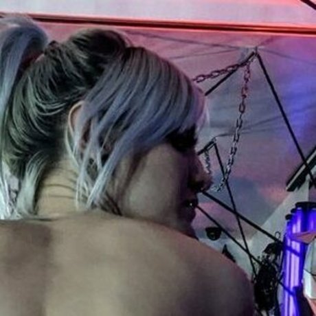 Arielle Abarca star du porno adulte image