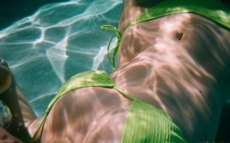 worms forbrains actrice de sexe photo