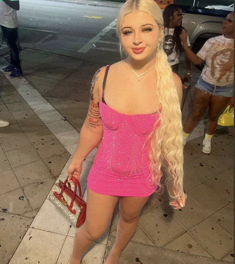 jolie pipe onlyfans jolie adulte des photos