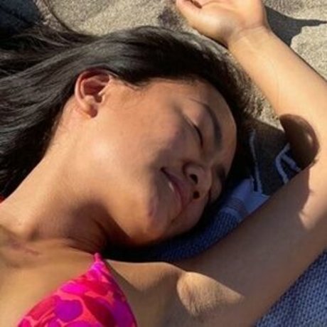 Roseunhinged star du porno gratuit galerie