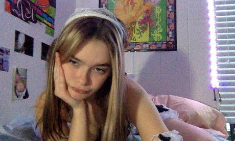 sadangelxoxofree modèle sympa photos