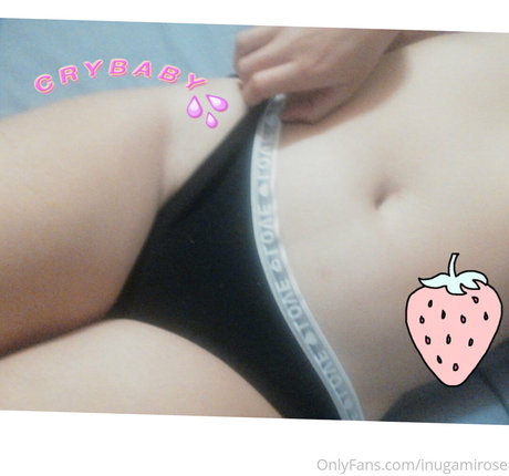 inugamirose joli modèle des photos