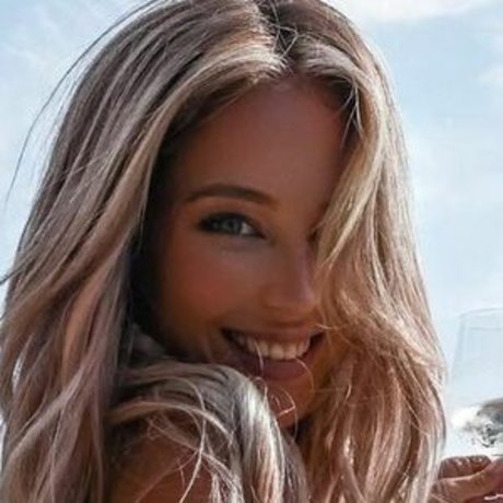 Rahel Chiwitt star du porno en haute qualité collection