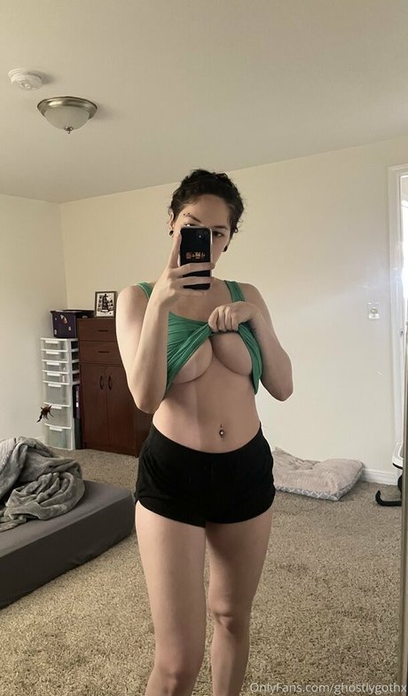 ghostlygothx star du porno nue galerie