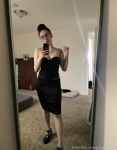 ghostlygothx star du porno exclusive galerie
